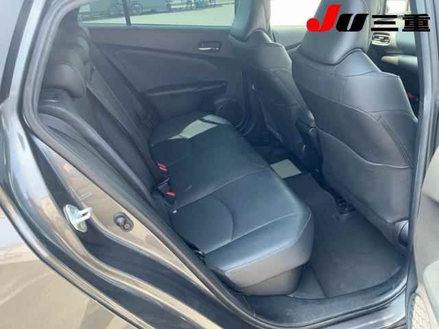 2021 Toyota Prius S Touring Selection Black auction photo 5