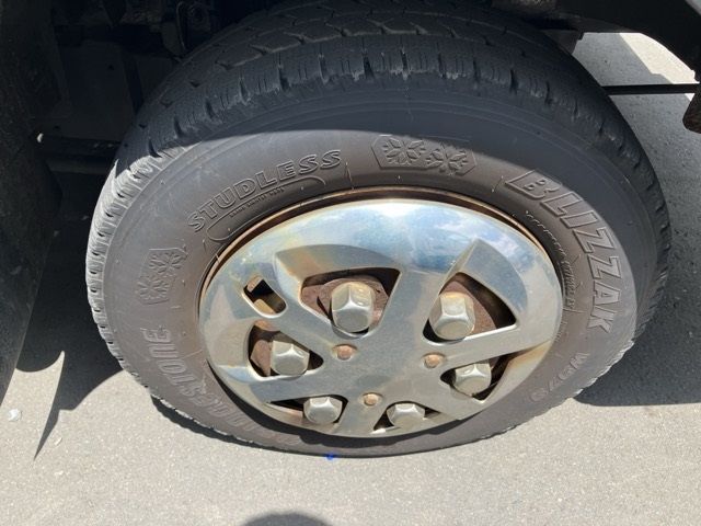 2012 Isuzu Elf レイゾウレイトウ 4WD auction photo 9