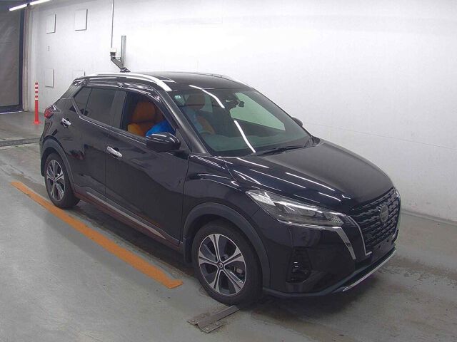 2021 Nissan Kicks X Two-Tone Interior Edition Japan auction vehicle
