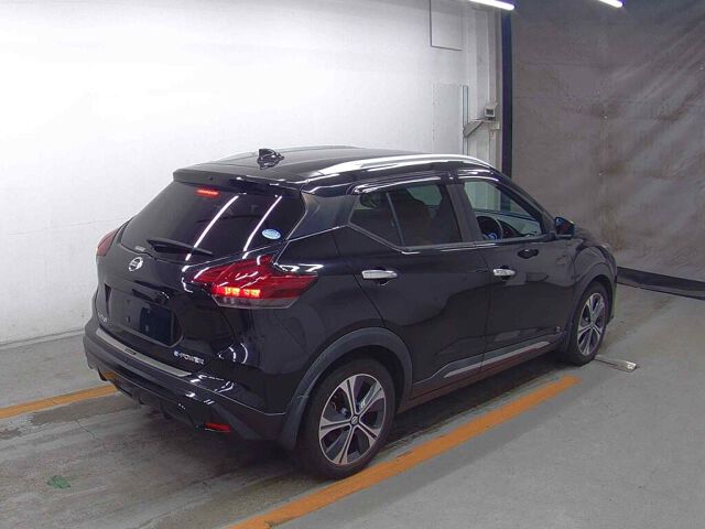 2021 Nissan Kicks X Two-Tone Interior Edition auction photo 5
