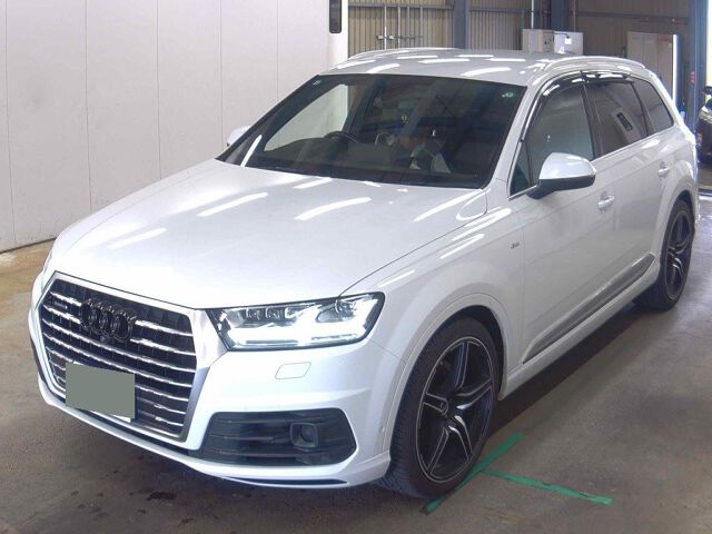 2017 Audi Q7 2.0TFSIクワトロ 4WD auction photo 4