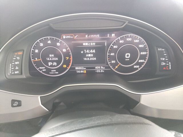 2017 Audi Q7 2.0TFSIクワトロ 4WD auction photo 6