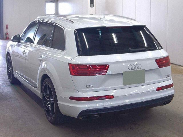 2017 Audi Q7 2.0TFSIクワトロ 4WD auction photo 2