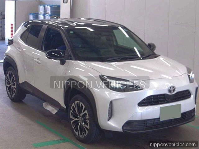Japan Auction Vehicles 8 2026 Toyota Yaris Cross ハイブリッドZ auction photo