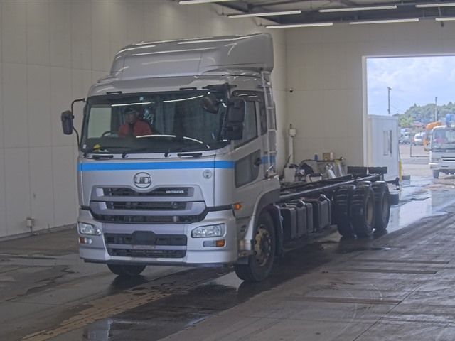 2016 Nissan Diesel クオン chassis Japan auction vehicle