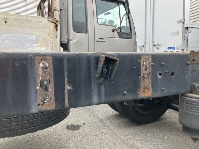 2016 Nissan Diesel クオン chassis auction photo 14