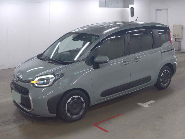 2025 Toyota Sienta Z auction photo 4
