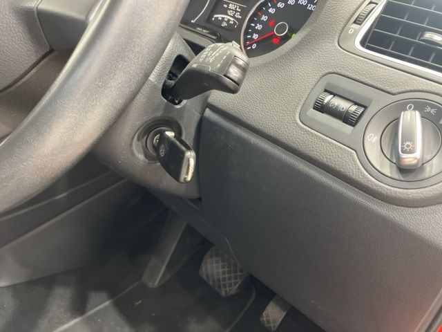 2013 Volkswagen VW ポロ TSI コンフォートライン ブルーモー auction photo 6