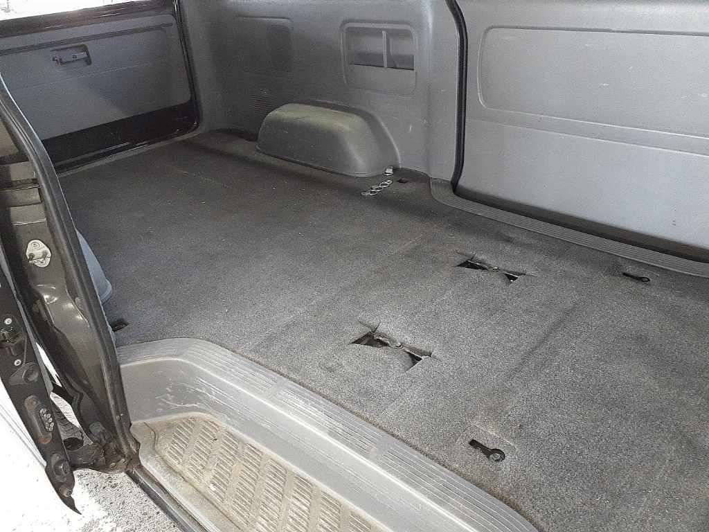 2008 Toyota Hiace スーパーGL 4WD auction photo 10