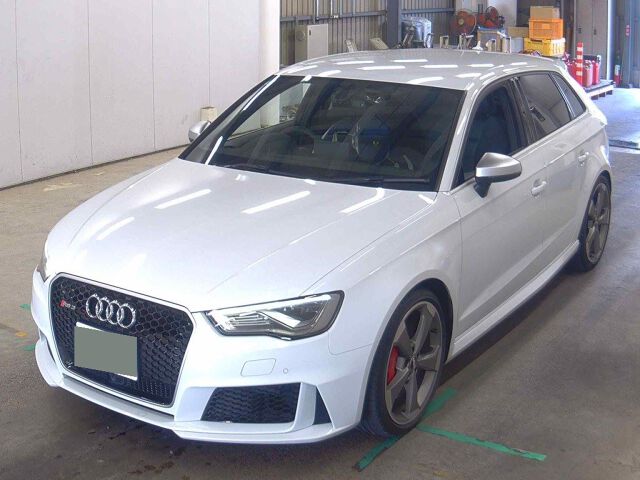 2016 Audi RS3スポーツバック ベースグレード 4WD auction photo 4