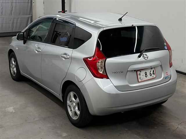 2013 Nissan Note X DIG-S auction photo 2
