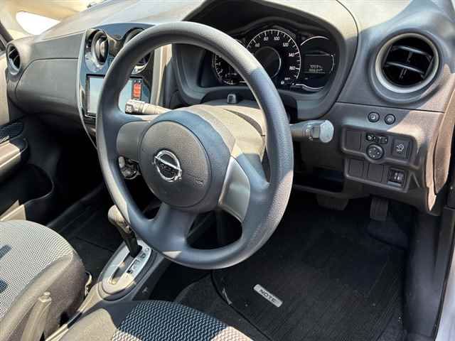 2013 Nissan Note X DIG-S auction photo 3