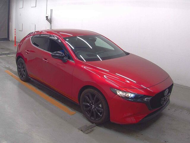 2025 Mazda 3ファストバック 15S Black Selection Japan auction vehicle