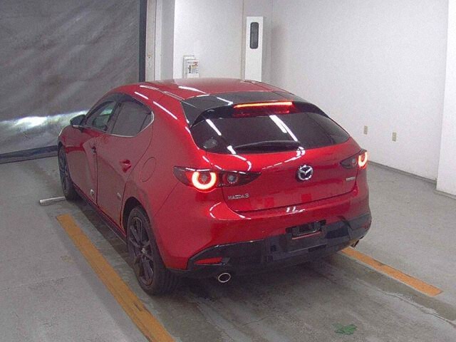 2025 Mazda 3ファストバック 15S Black Selection auction photo 2