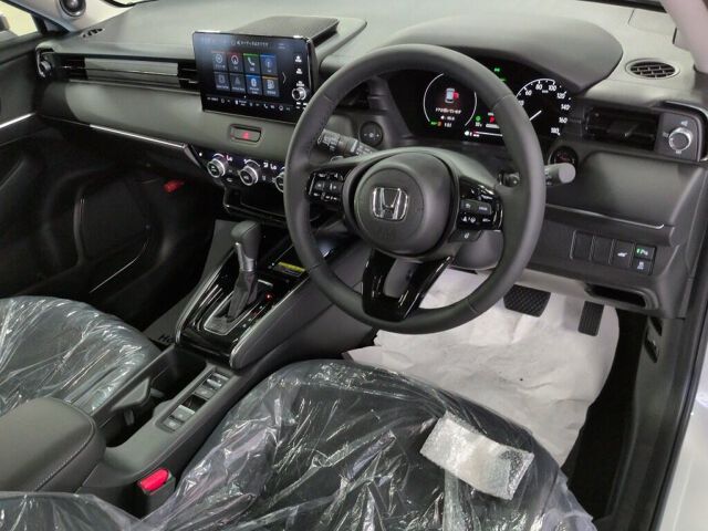 2026 Honda Vezel HV E:HEV Z auction photo 3