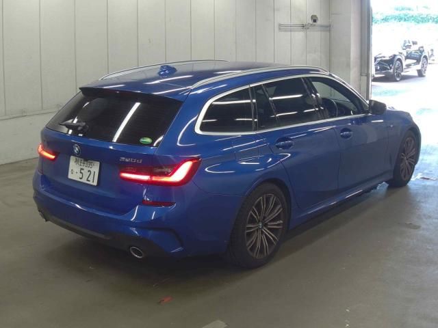 2020 BMW BMW 320 d Touring xDrive MSP auction photo 3