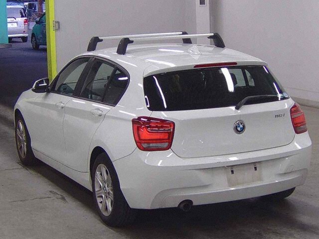 2013 BMW 1 Series 116I auction photo 2
