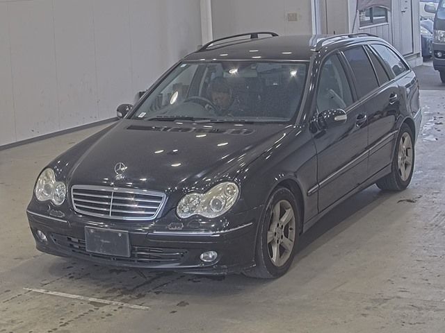 2005 Mercedes-Benz C-Class Station Wagon Japan auction vehicle
