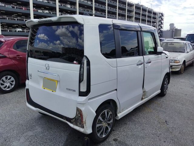 2025 Honda N-BOX Base grade auction photo 5