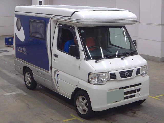 2013 Nissan NT100 Clipper キャンピング 4WD selected Japan auction vehicle