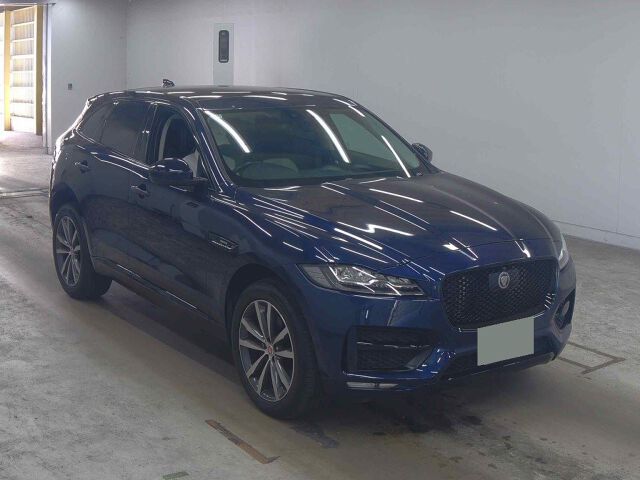 Japan Auction Vehicles 8 2016 Jaguar Fペイス R-Sport 4WD auction photo