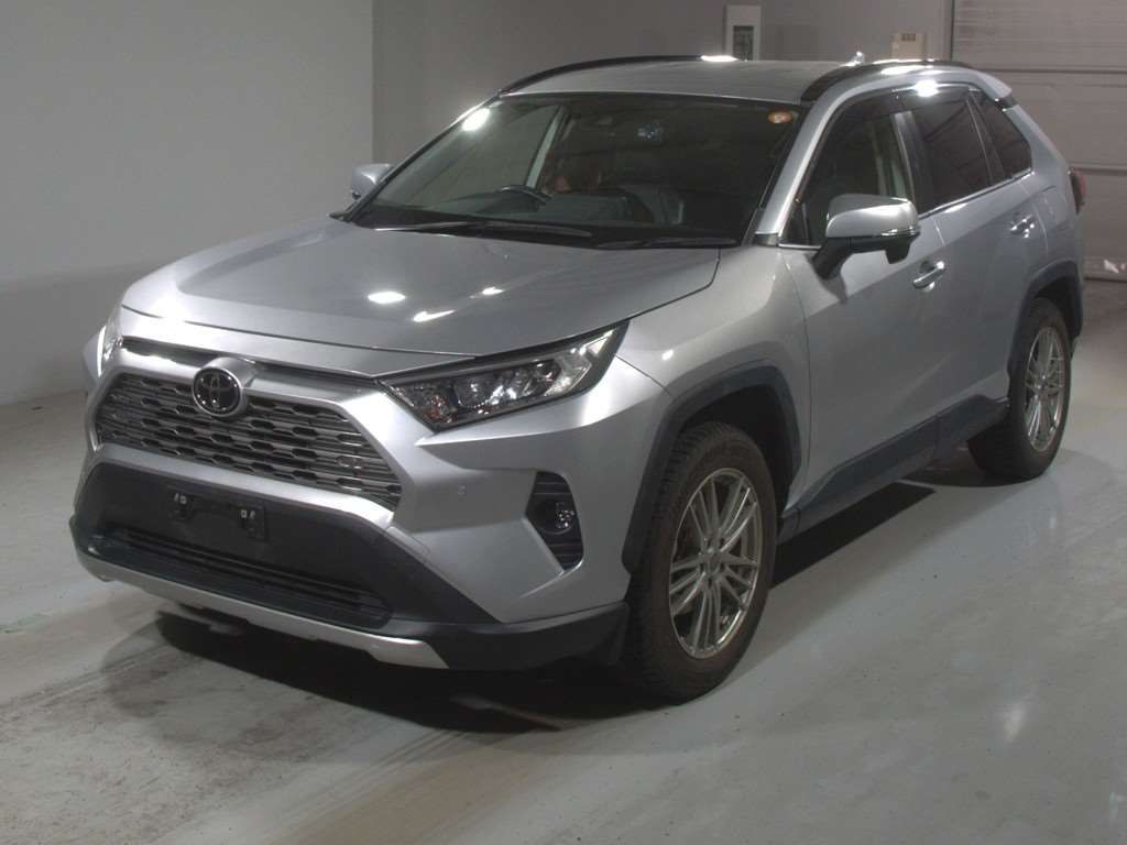 2019 Toyota RAV4 G 4WD Japan auction vehicle