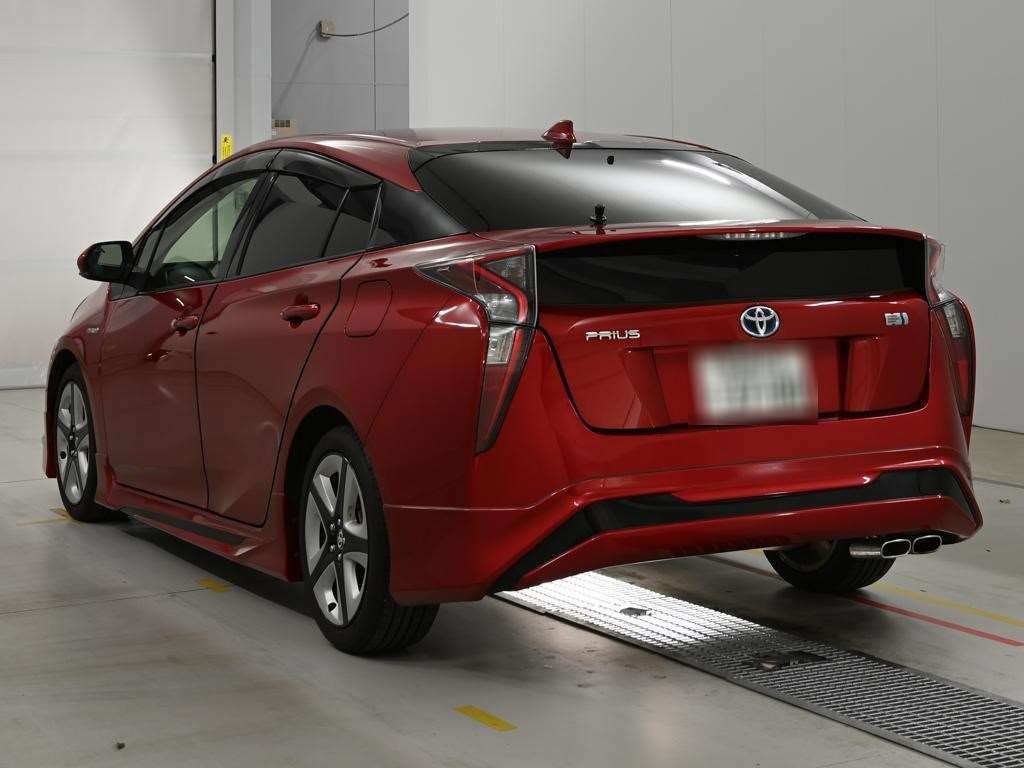 2016 Toyota Prius Sツーリングセレクション auction photo 6