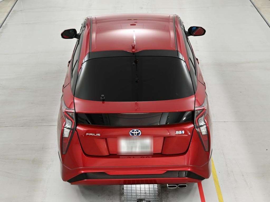 2016 Toyota Prius Sツーリングセレクション auction photo 8