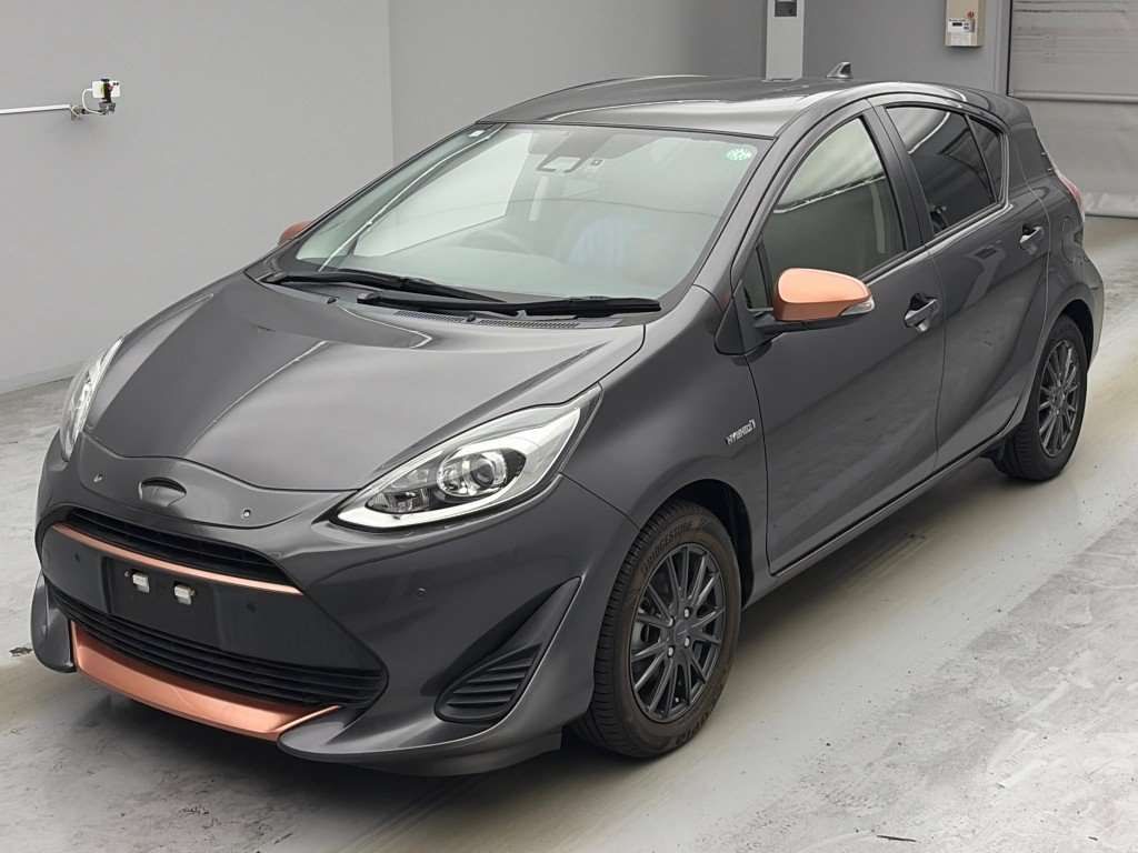 2019 Toyota Aqua Gソフトレザーセレクション Japan auction vehicle