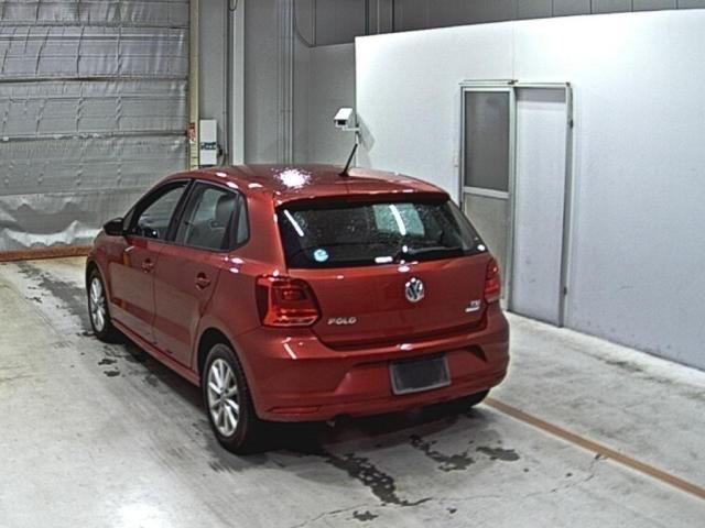 2015 Volkswagen ポロ ラウンジ auction photo 2