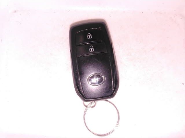 2021 Toyota Aqua B auction photo 10