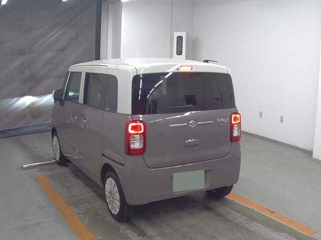 2025 Suzuki ワゴンRスマイル Cream outfit auction photo 2
