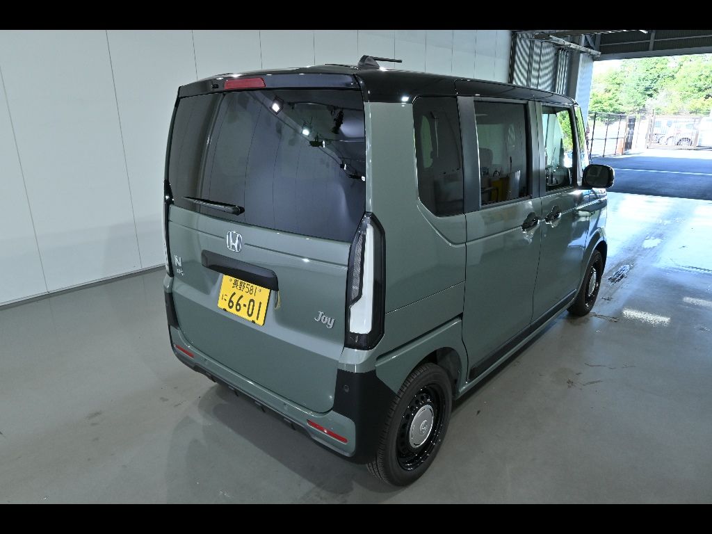 2025 Honda N-BOX 4WD ジョイ auction photo 2