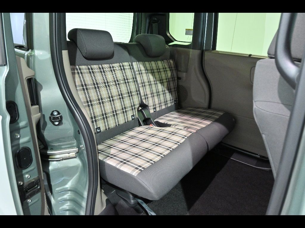 2025 Honda N-BOX 4WD ジョイ auction photo 7
