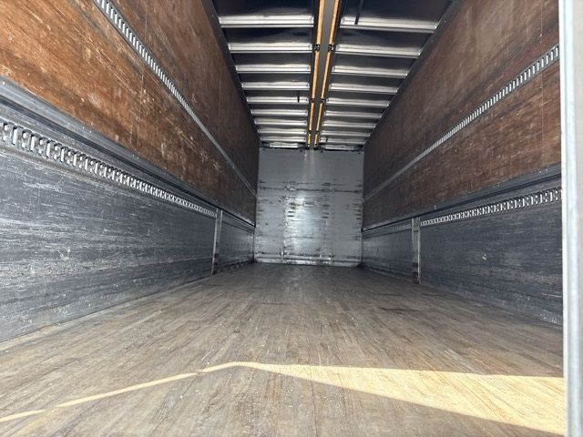 2018 Nissan Diesel クオン Aluminum Wing PG auction photo 18