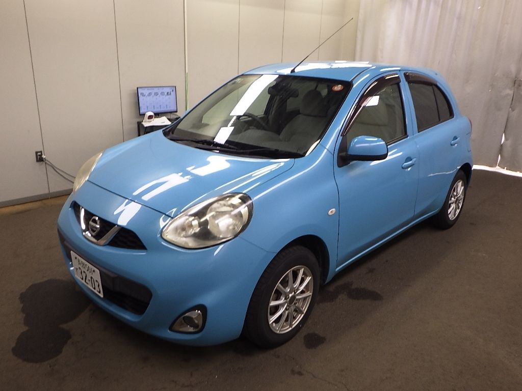 2014 Nissan マーチ 5HB X Vセレクション auction photo 4
