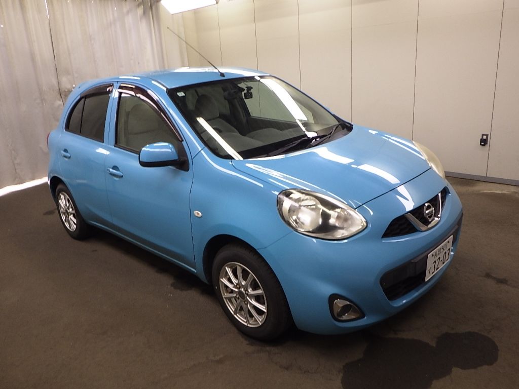 2014 Nissan マーチ 5HB X Vセレクション Japan auction vehicle