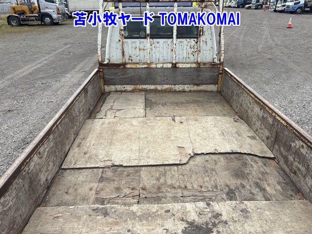 1997 Toyota Dyna Wキャブ auction photo 17