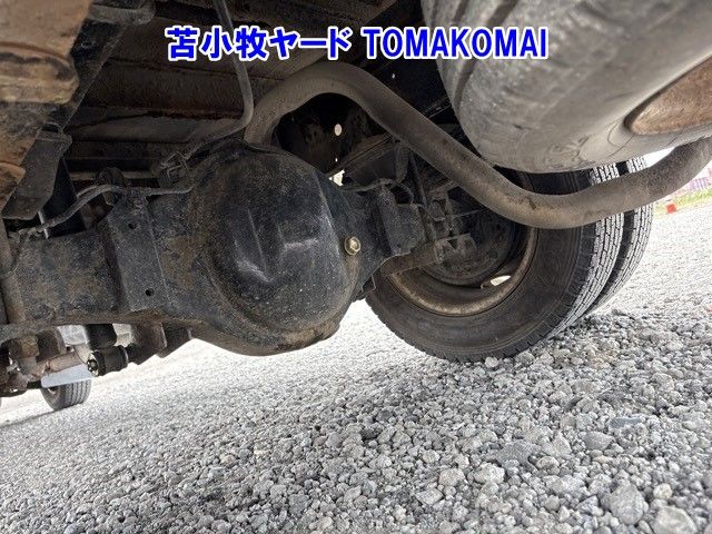 1997 Toyota Dyna Wキャブ auction photo 8