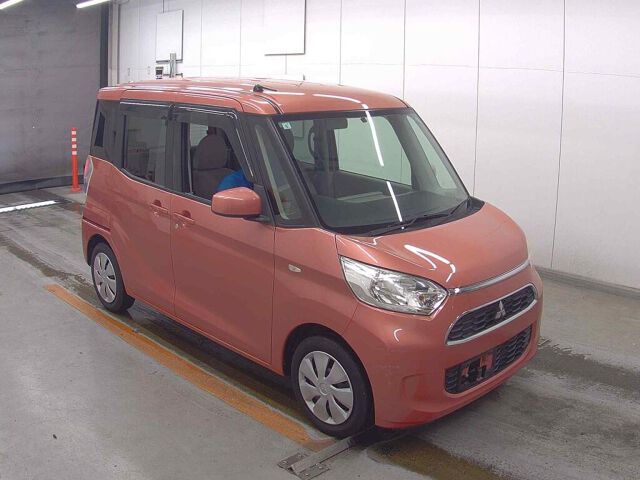 2017 Mitsubishi eK Space M Japan auction vehicle