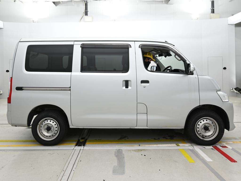 2022 Toyota TownAce Van GL auction photo 3