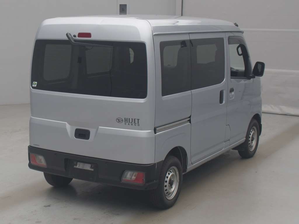 2025 Daihatsu Hijet Cargo DX 4WD auction photo 2