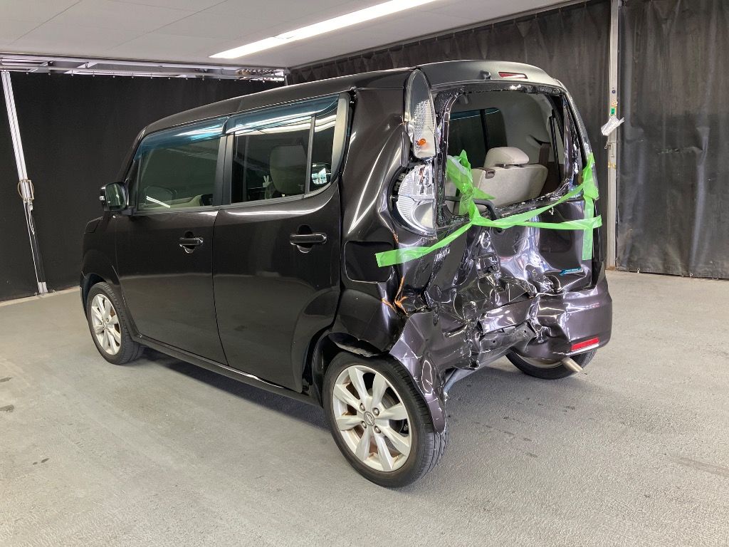 2014 Nissan モコ auction photo 2