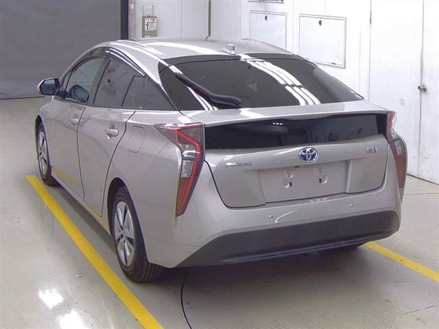 2017 Toyota Prius A auction photo 2