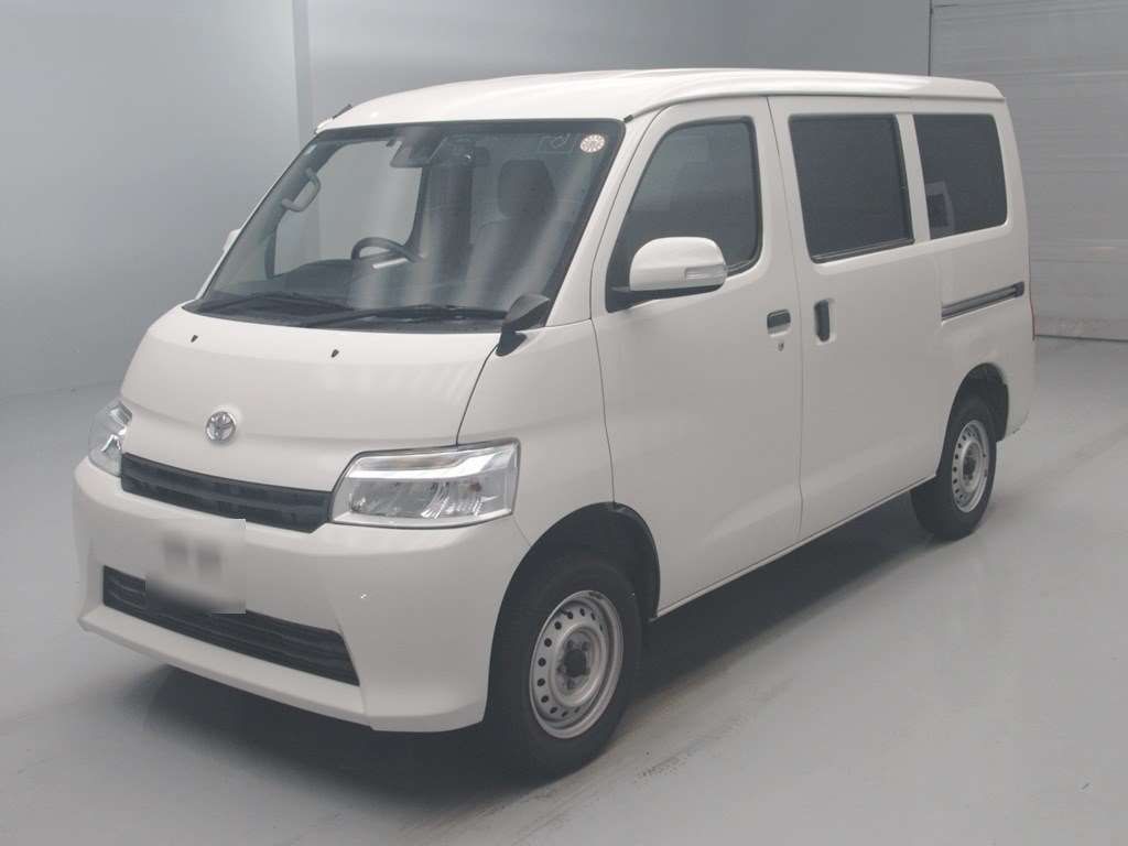2022 Toyota TownAce Van GL Japan auction vehicle