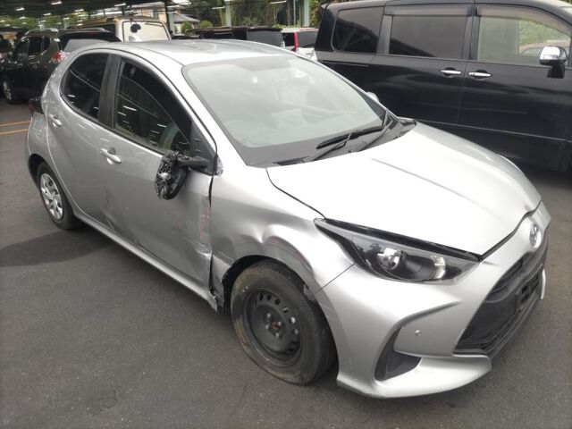 Japan Auction Vehicles 8 2023 Toyota Yaris X auction photo