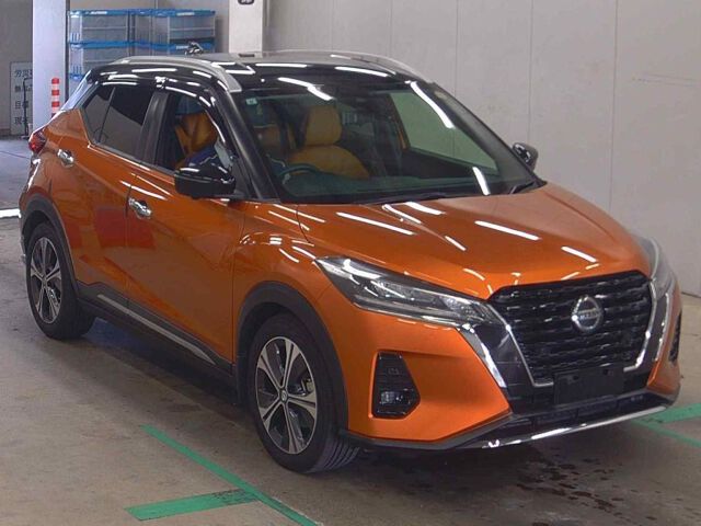 2021 Nissan Kicks X Two-Tone Interior Edition Japan auction vehicle