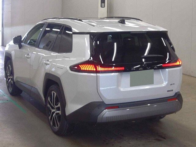 2026 Toyota RAV4 Z 4WD auction photo 2