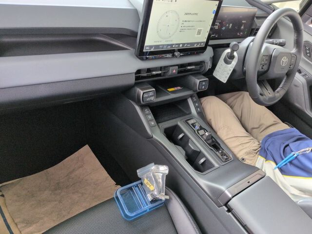 2026 Toyota RAV4 Z 4WD auction photo 3