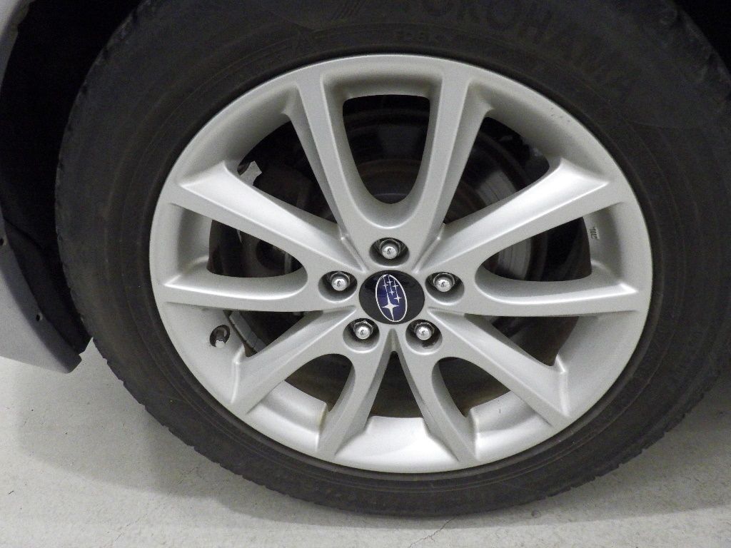 2013 Subaru インプレッサ スポーツ 4WD 2.0i EyeSight auction photo 9